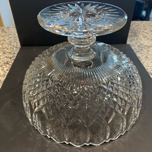 Waterford Cathedral Windows 11in Bowl - ***MINT CONDITION*** - Picture 9 of 11